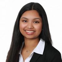 Business-Bewerbungsfoto einer Frau für Bewerbungen und LinkedIn im MB Fotostudio Affoltern